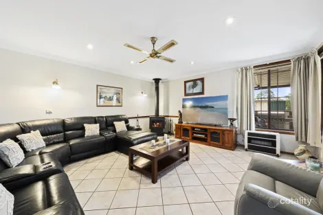 Property photo of 13 Beasley Close Largs NSW 2320