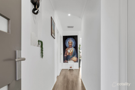 Property photo of 21 Carmichael Drive Wollert VIC 3750