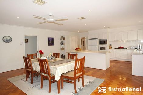 Property photo of 8 Buxton Mews Berwick VIC 3806