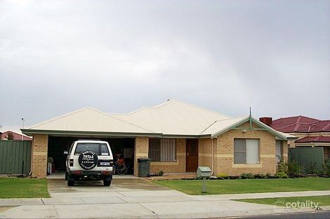 12 Dorneywood Way, Landsdale, WA 6065