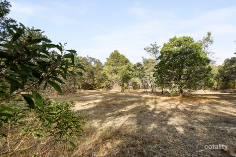 126 Foxes Lane, Kyneton, VIC 3444