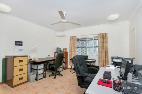 Property photo of 16 Macarthur Close Palm Cove QLD 4879