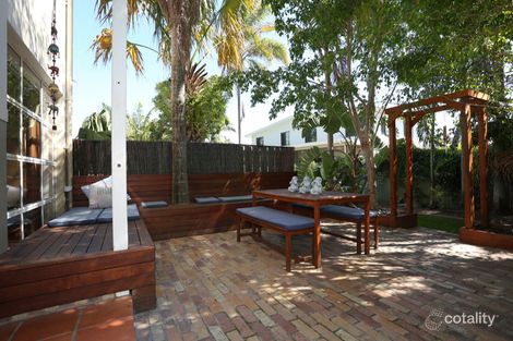 7/16 Crescent Ave, Mermaid Beach, QLD 4218