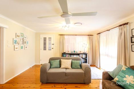 Property photo of 7 Othello Avenue Rosemeadow NSW 2560