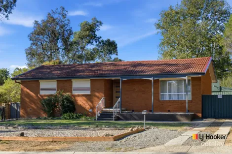 7 Mockridge Cres, Holt, ACT 2615