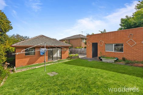 Property photo of 9 Taroona Avenue Mount Waverley VIC 3149