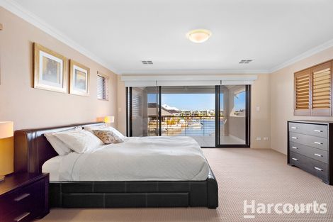 Property photo of 28 Erins Isle Dudley Park WA 6210