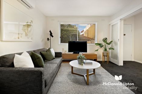 2/1 Washington St, Essendon, VIC 3040