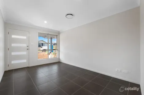 2/7 Thurlstone St, Farley, NSW 2320