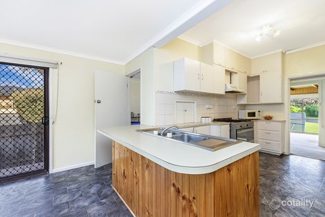 Property photo of 102 Hickford Parade Warrnambool VIC 3280