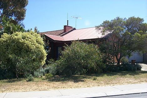 38 Stratton St, Hamilton Hill, WA 6163