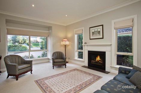 Property photo of 7 Rhonda Street Doncaster VIC 3108