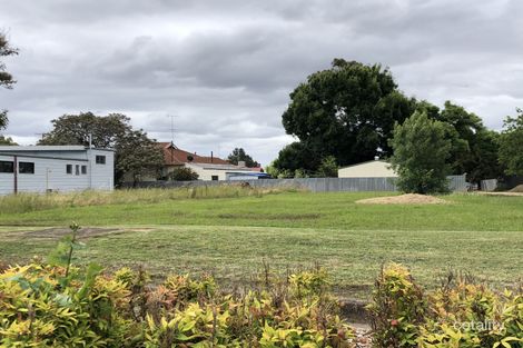 1 Sladen St E, Henty, NSW 2658