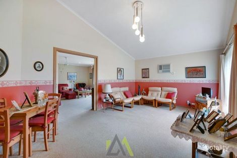 Property photo of 9 Eileen Court Langwarrin VIC 3910