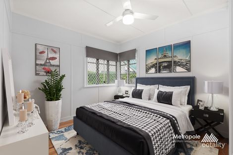 Property photo of 25 Quandeine Street Stafford QLD 4053