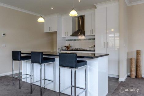 Property photo of 2/37 Summit Avenue Belmont VIC 3216