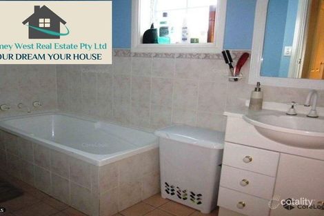 Property photo of 4/51 Trafalgar Street Glenfield NSW 2167