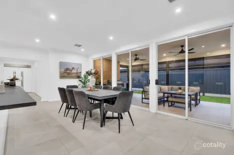 Property photo of 12 Antonio Circuit Angle Vale SA 5117