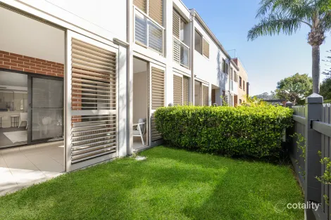 Property photo of 9/105-109 Lagoon Street Narrabeen NSW 2101