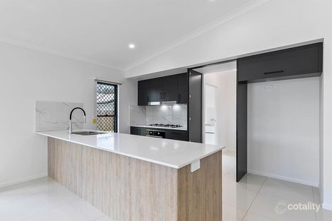 Property photo of 35 Noipo Crescent Redlynch QLD 4870