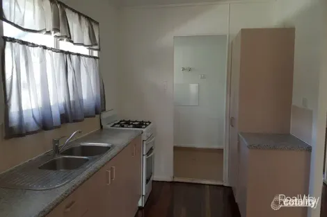 Property photo of 17 Sturt Street Leichhardt QLD 4305