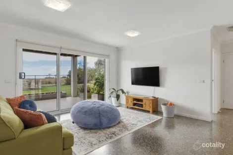 Property photo of 29 Bowman Drive Penguin TAS 7316