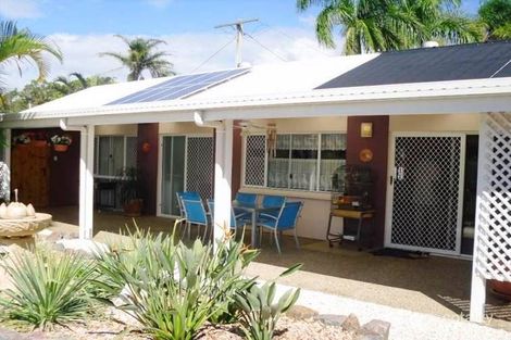 Property photo of 18 Anchor Court Banksia Beach QLD 4507