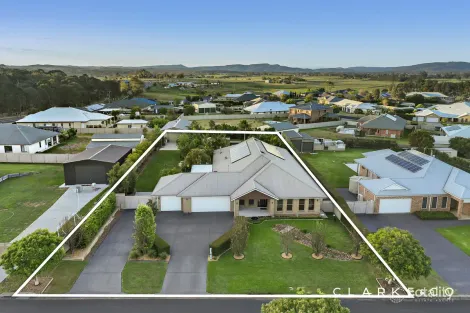 3 Ayrshire Way, Largs, NSW 2320