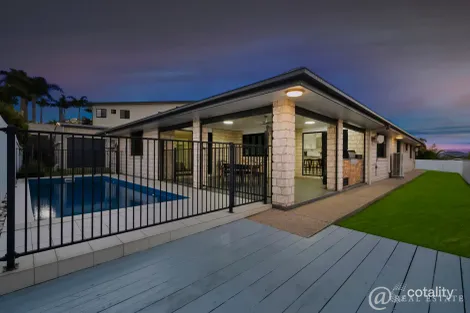 Property photo of 5 Brigalow Place Lammermoor QLD 4703