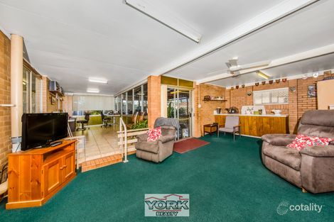 Property photo of 6 Cloake Street Rockville QLD 4350
