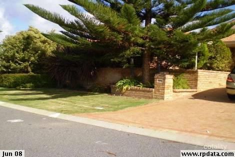 Property photo of 27 Avondale Court Mindarie WA 6030