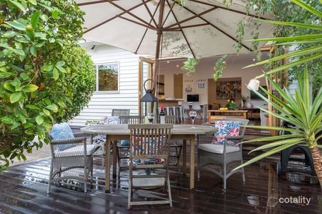 Property photo of 9 Edinburgh Street Hampton VIC 3188