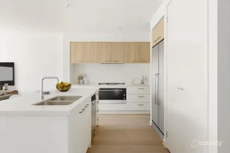 Property photo of 98 Holyoake Parade Manor Lakes VIC 3024