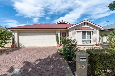Property photo of 13 Lyric Close Murray Bridge SA 5253