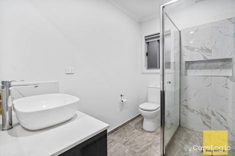 Property photo of 11 Sobers Drive Rockbank VIC 3335