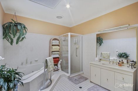 Property photo of 15 Hume Boulevard Killarney Vale NSW 2261