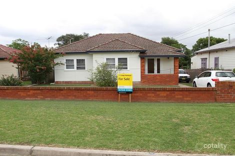 13 Orchard Rd, Fairfield, NSW 2165