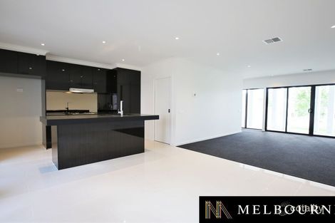 Property photo of 14 Orana Way Springvale VIC 3171