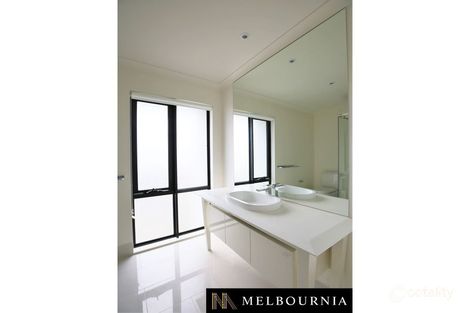 Property photo of 14 Orana Way Springvale VIC 3171