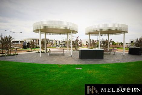 Property photo of 14 Orana Way Springvale VIC 3171