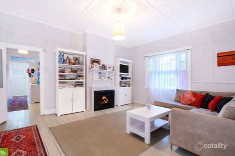 Property photo of 25 Mangerton Road Wollongong NSW 2500