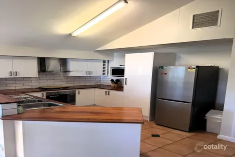 Property photo of 3 Crowley Gardens Somerville WA 6430