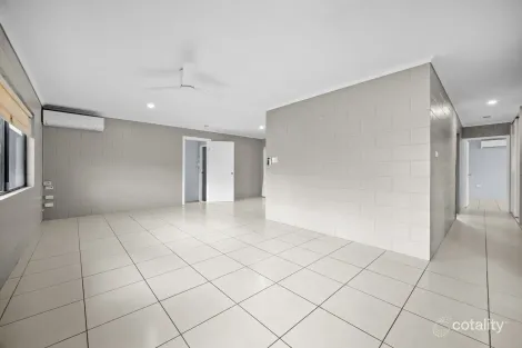 Property photo of 2 Karen Close Woree QLD 4868