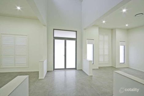 Property photo of 3 Yewens Circuit Grasmere NSW 2570