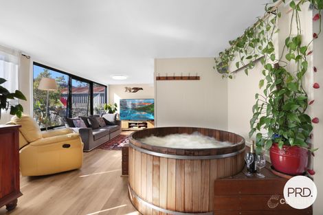 Property photo of 14 Weerona Street Berkeley NSW 2506