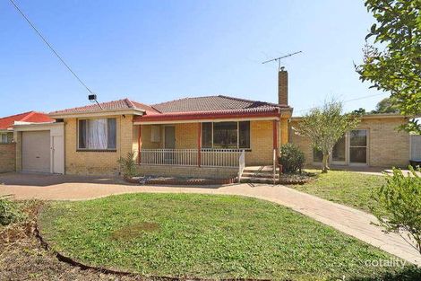 8 Pinewood Ave, Dandenong North, VIC 3175