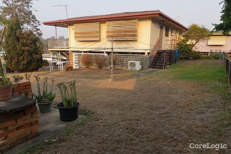 Property photo of 11 Carlyle Street Seventeen Mile Rocks QLD 4073