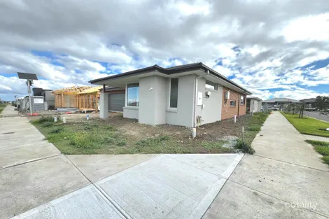 Property photo of 11 Synod Drive Beveridge VIC 3753