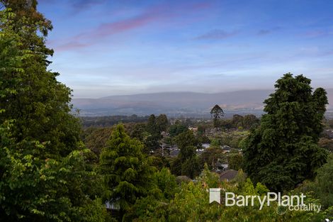 Property photo of 14 St Andrews Drive Chirnside Park VIC 3116
