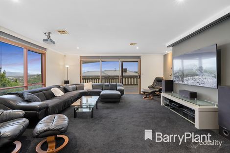 Property photo of 14 St Andrews Drive Chirnside Park VIC 3116